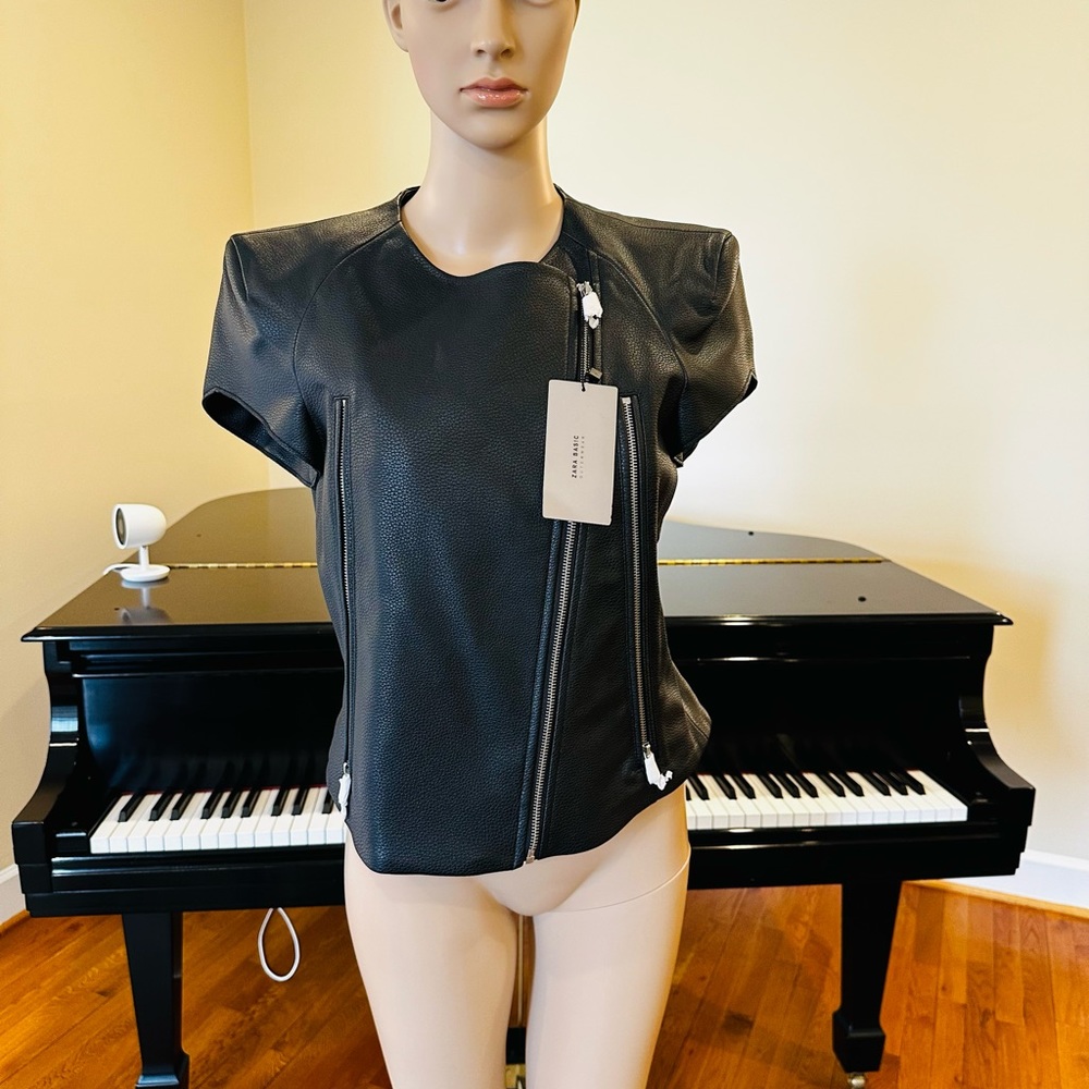 NWT RARE Minimalist Luxury Zara Short Sleeve Pebbled Faux Leather Moto Jacket - Picture 5 of 17